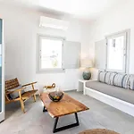 Salvatore Villa Imerovigli (Santorini)