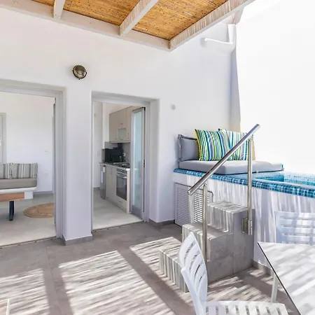 Salvatore Villa