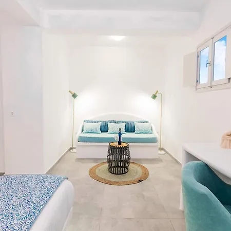 Salvatore Villa Imerovigli (Santorini)