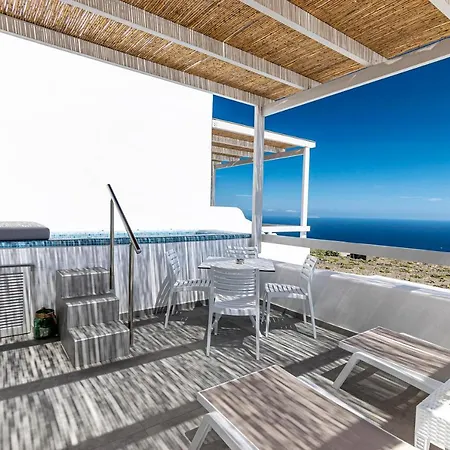 Salvatore Villa Imerovigli (Santorini)