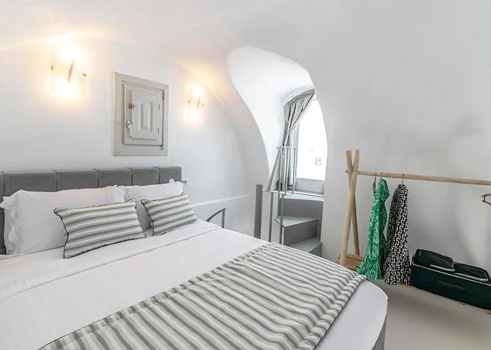 Salvatore Villa Imerovígli