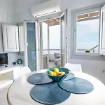 Salvatore Imerovigli (Santorini)