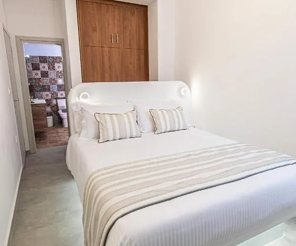 Salvatore Villa Imerovigli (Santorini)